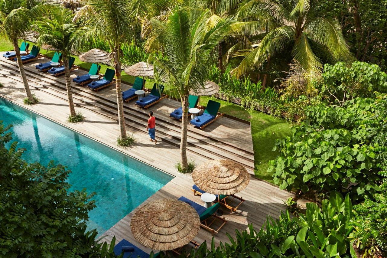 Potato Head Suites & Studios Seminyak  Exterior photo The swimming pool at the Four Seasons Resort