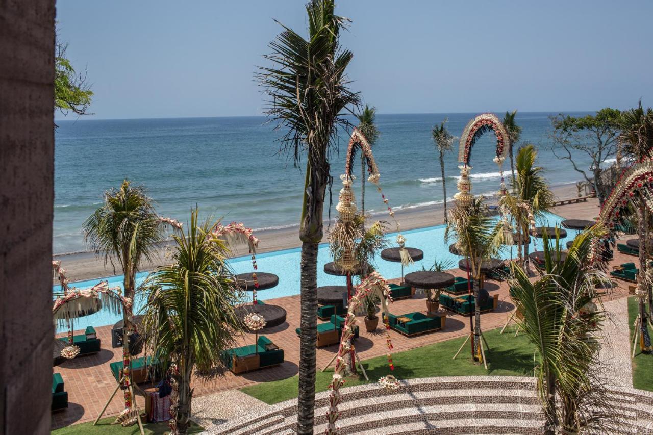 Potato Head Suites & Studios Seminyak  Exterior photo The beach at the Hard Rock Hotel