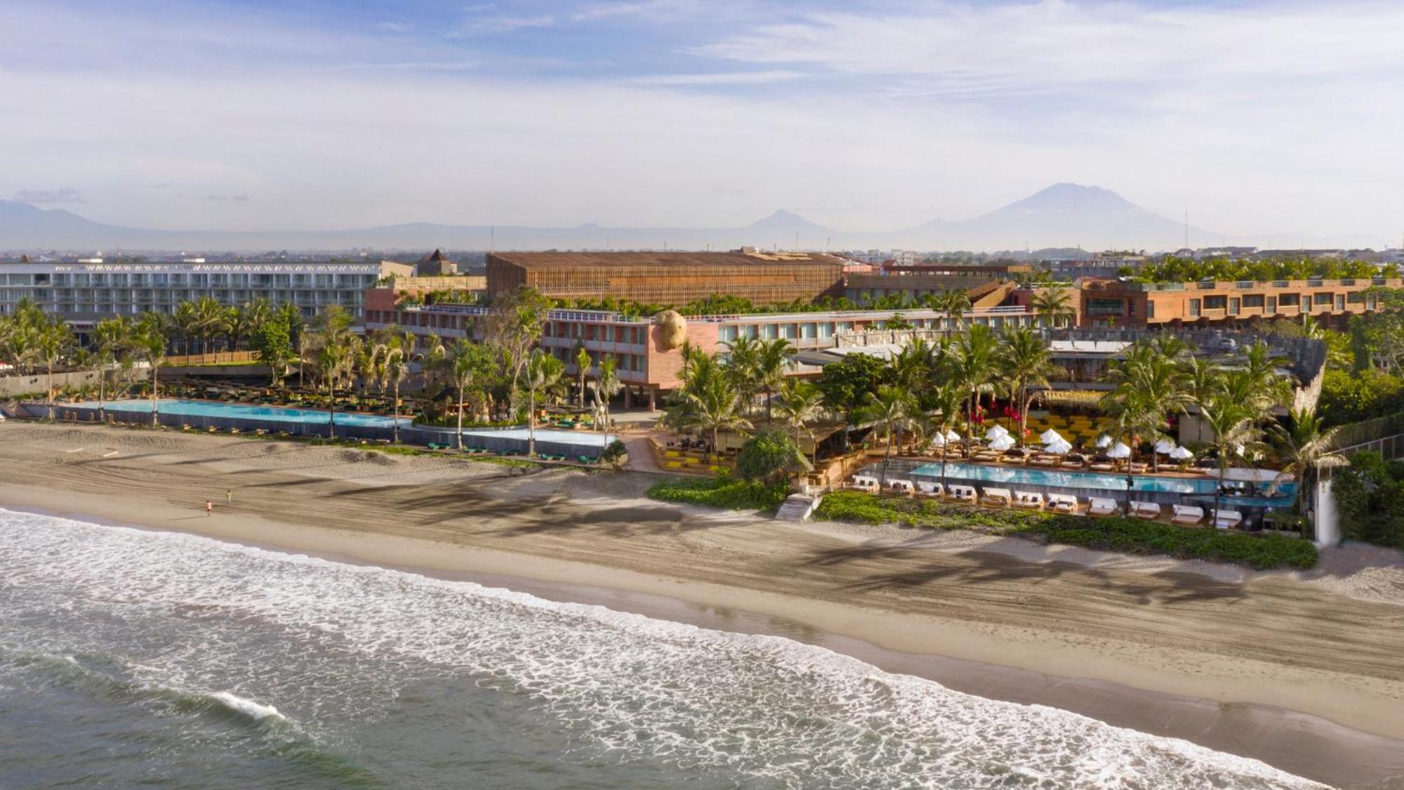 Potato Head Suites & Studios Seminyak  Exterior photo View of the beach