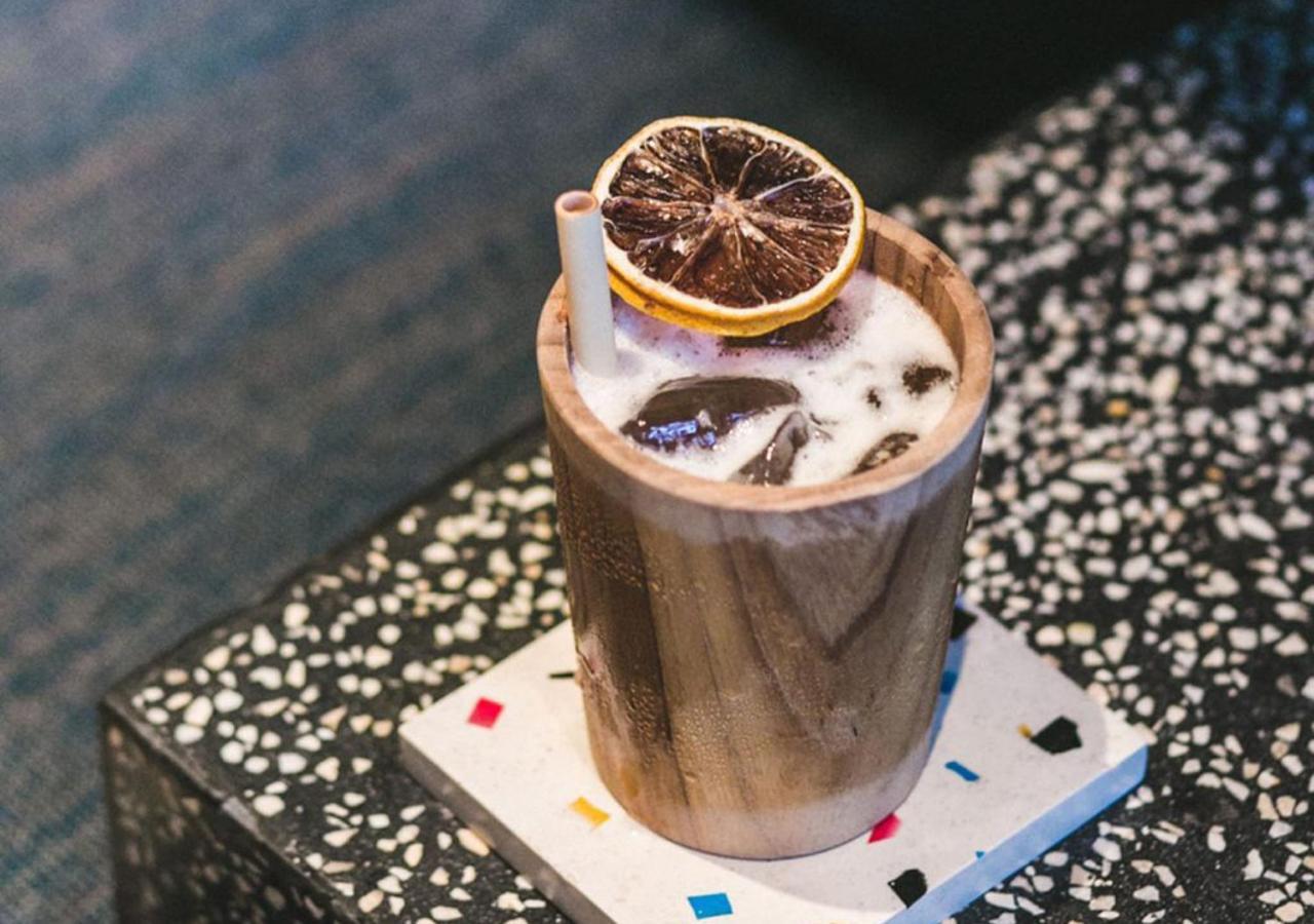 Potato Head Suites & Studios Seminyak  Exterior photo A cocktail served in a wooden glass