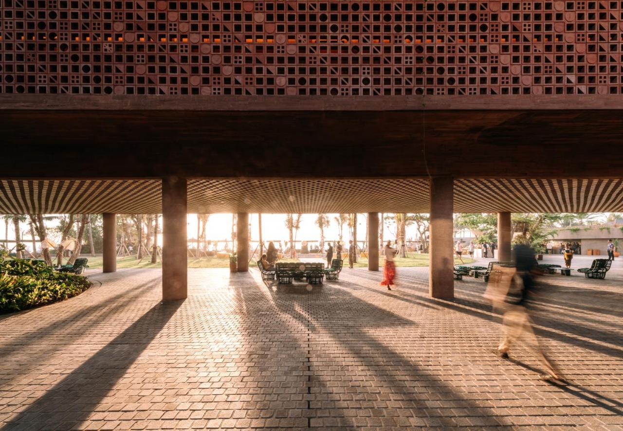 Potato Head Suites & Studios Seminyak  Exterior photo The University of Khartoum